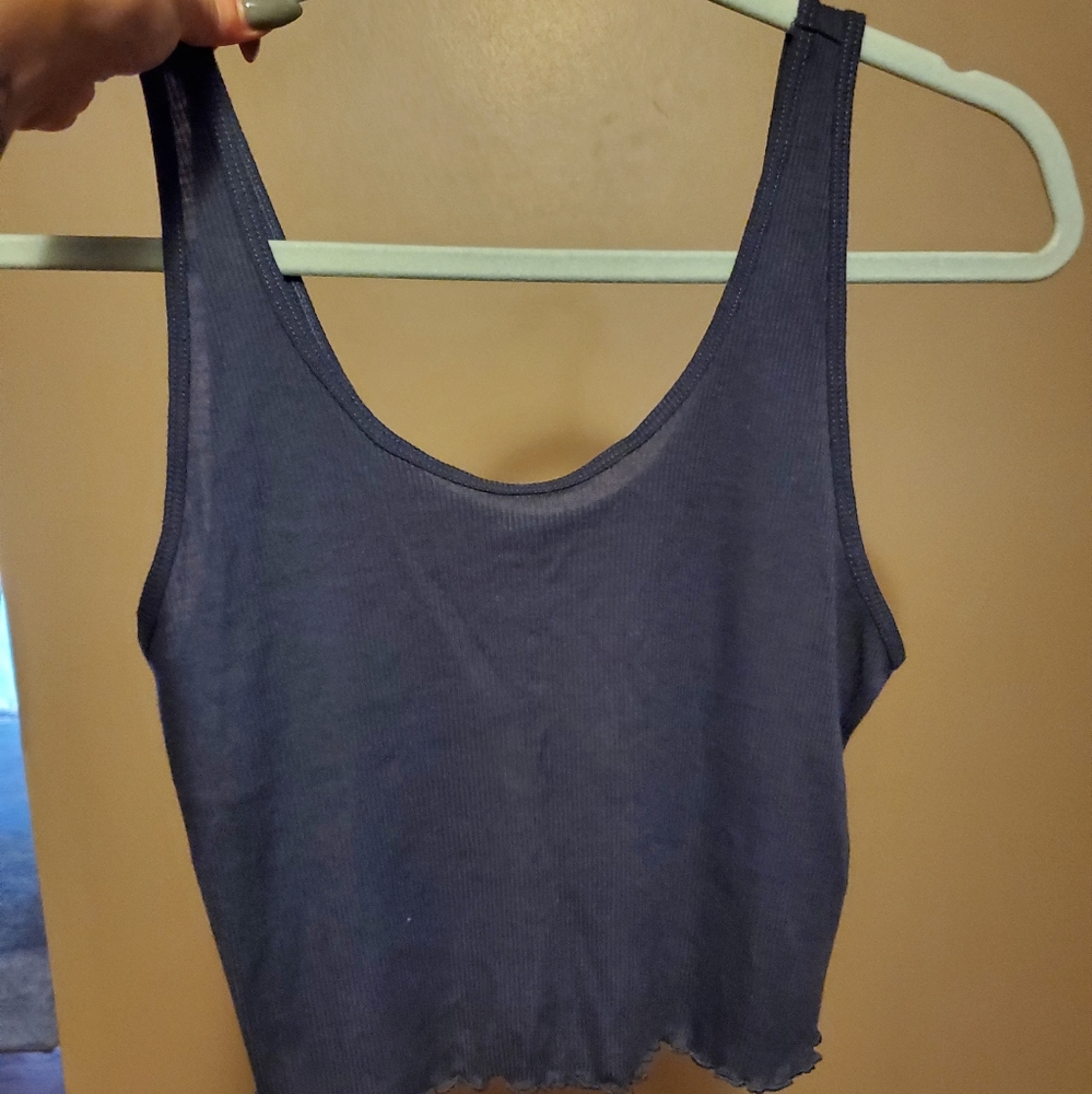 Offline by Aerie lettuce trimmed tank